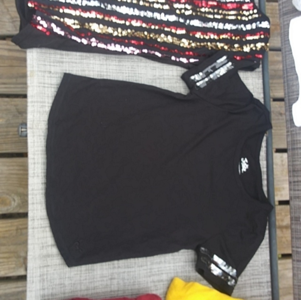 Girls Shirts - Picture 5 of 6
